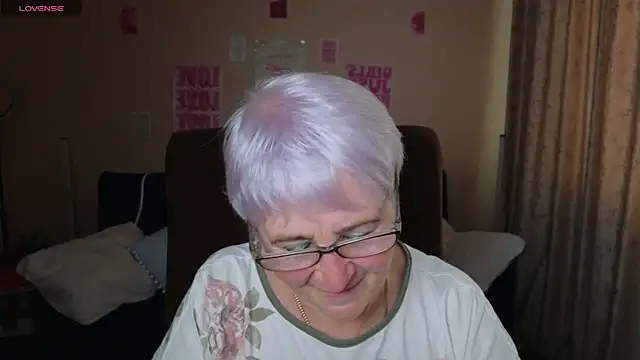 Sandra Snowflake online show from May 7, 2026, 12:10 pm
