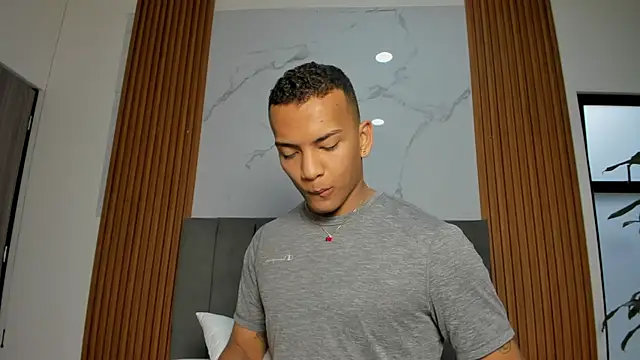 Rafa2004Cruz online show from October 17, 2025, 12:08 pm