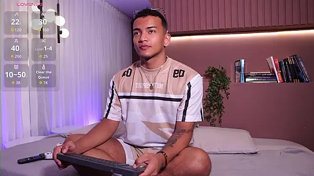 Rafa2004Cruz online show from March 25, 2026, 12:55 pm