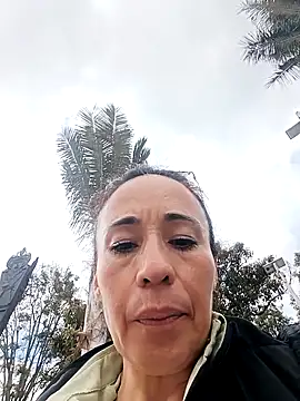 Coeur de luxure online show from October 25, 2025, 2:35 pm