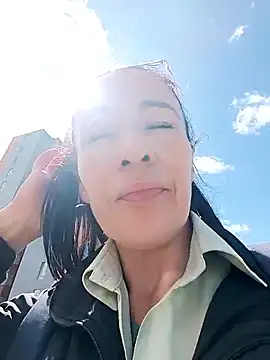 Coeur de luxure online show from January 18, 2026, 3:27 pm