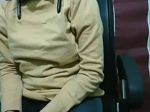 PreetyKitten online show from January 11, 2026, 4:23 pm