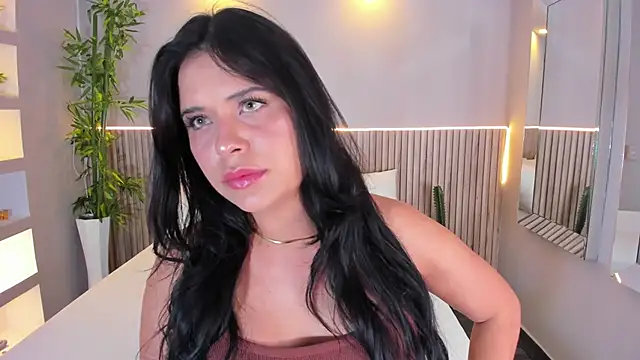 Snapshot of GeorginaReyes chatting on December 2, 2025, 10:49 pm GeorginaReyes online show from December 2, 2025, 10:49 pm