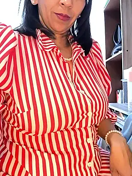 Mrsvictoriaaa online show from March 7, 2026, 7:33 pm