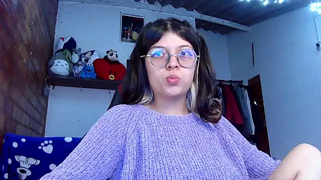 Emily  katz online show from March 16, 2025, 9:47 pm