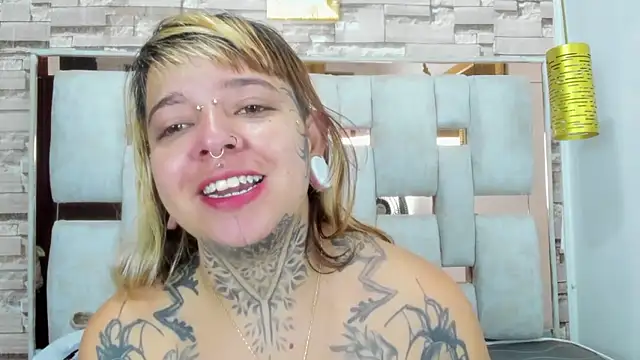 Snapshot of Braylen_Sanchez chatting on January 16, 2026, 2:10 pm Braylen Sanchez online show from January 16, 2026, 2:10 pm