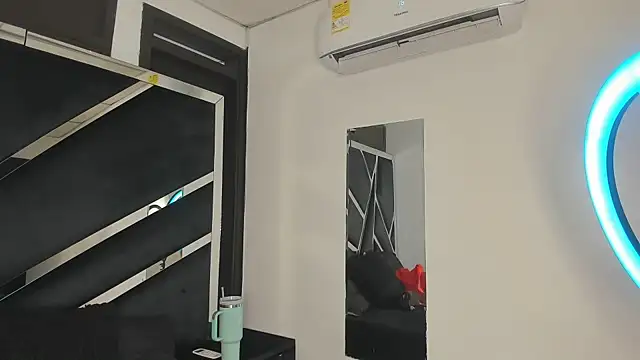 Rubyxht online show from September 24, 2025, 12:41 pm