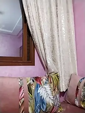 sexytranscasa online show from June 1, 2026, 5:09 am