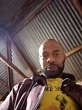 Curved-Dick online show from November 2, 2025, 5:15 pm