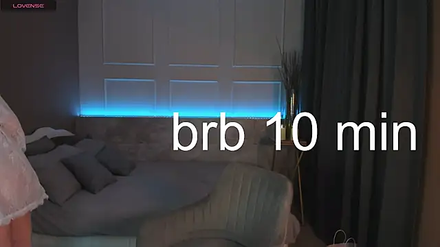 Sandra Kind online show from March 2, 2025, 8:59 am