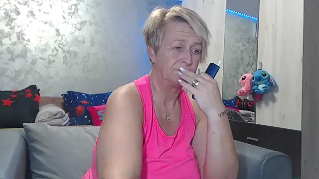 RosesandLillies online show from March 19, 2026, 5:50 pm