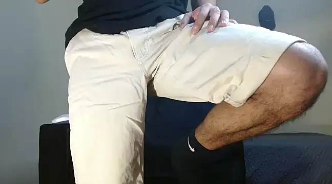 AngelHil online show from March 19, 2025, 4:03 am