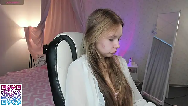 boozekirs  online show from September 27, 2025, 2:16 am