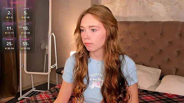 boozekirs  online show from October 19, 2025, 4:24 am