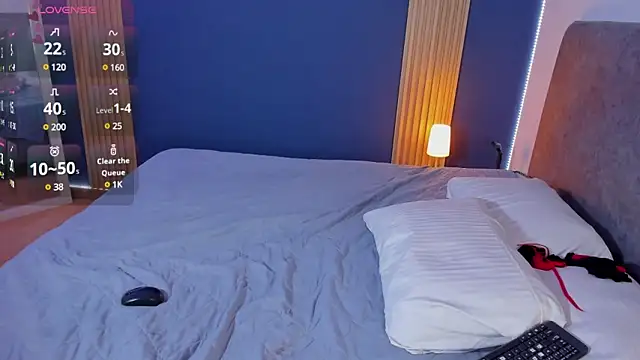 AbellaFox  online show from March 8, 2025, 6:10 am