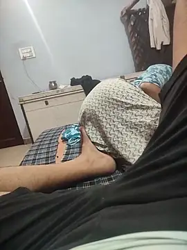 indian couple4 online show from October 29, 2025, 4:20 pm