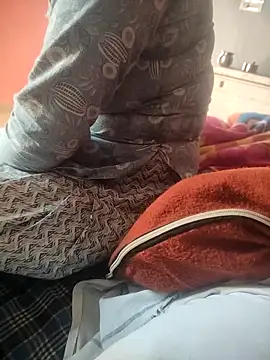 indian couple4 online show from November 16, 2025, 6:08 am