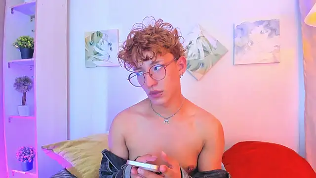 iiangel  online show from January 17, 2026, 3:39 pm