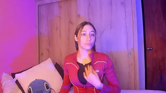 TANIA 06 online show from April 18, 2026, 1:15 pm