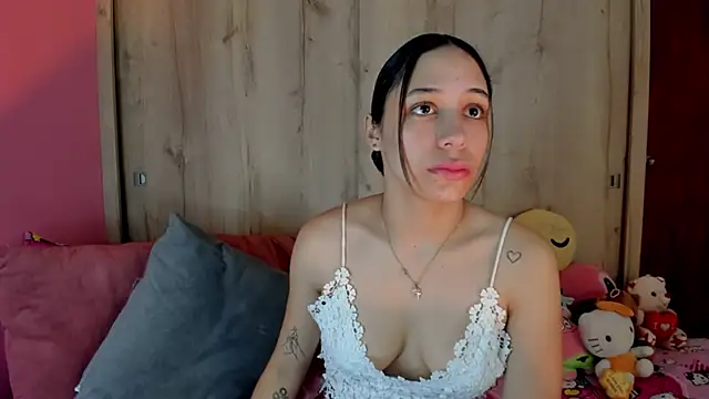 Snapshot of TANIA_06 chatting on June 20, 2026, 1:03 pm TANIA 06 online show from June 20, 2026, 1:03 pm