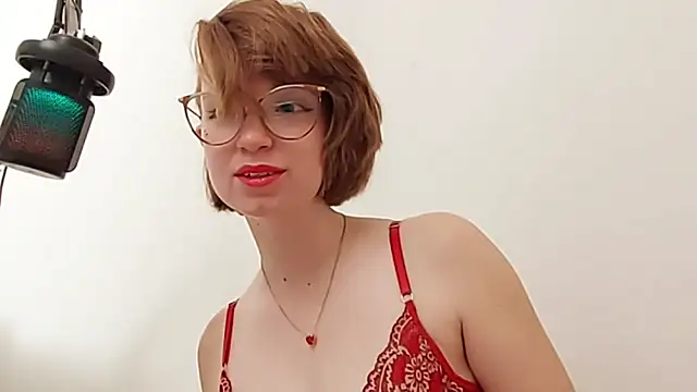 Elise Nyx online show from September 20, 2025, 1:45 pm