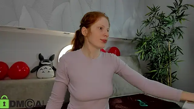 Sandra Wi1son online show from February 11, 2026, 1:43 am