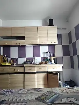 andreiiiii2025 online show from April 8, 2026, 7:41 am