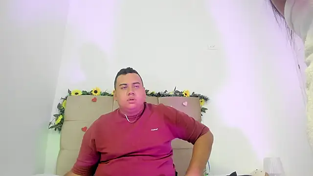 MICHAEL AND SHARON online show from March 8, 2025, 5:49 am