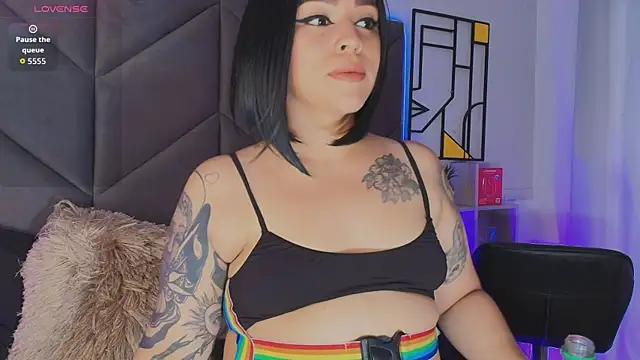 Carlaguzman  online show from July 20, 2026, 7:16 pm