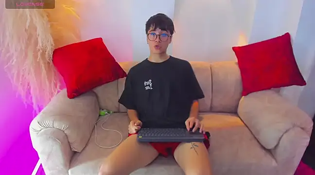 liam orion online show from March 19, 2025, 8:22 pm