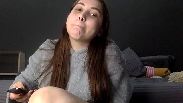 Snapshot of bysinka18 chatting on May 14, 2026, 6:26 pm bysinka18 online show from May 14, 2026, 6:26 pm