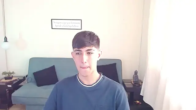 babymaik online show from March 6, 2025, 4:38 pm