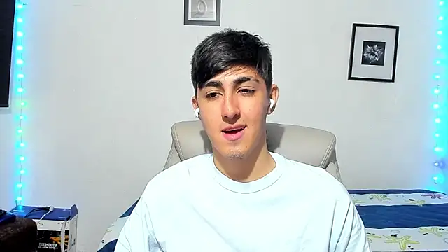 babymaik online show from November 5, 2025, 9:26 pm