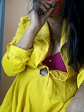 Snapshot of IND9876 chatting on February 27, 2025, 8:28 am IND9876 online show from February 27, 2025, 8:28 am