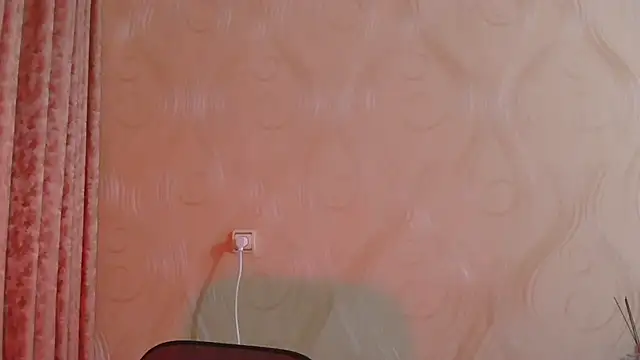 Snapshot of frama666 chatting on November 21, 2025, 9:24 pm frama666 online show from November 21, 2025, 9:24 pm