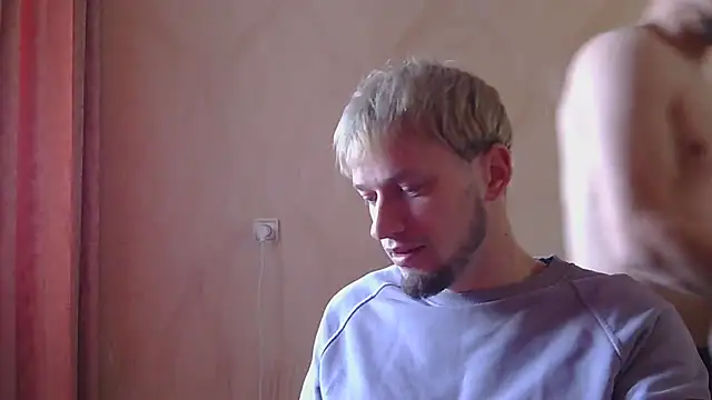 Snapshot of frama666 chatting on March 15, 2026, 1:39 pm frama666 online show from March 15, 2026, 1:39 pm