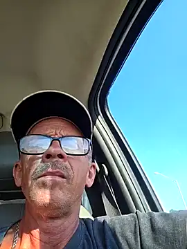 chris8827 online show from September 11, 2025, 9:37 pm