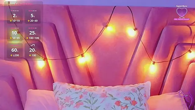 innocenthazel online show from April 10, 2026, 2:50 am