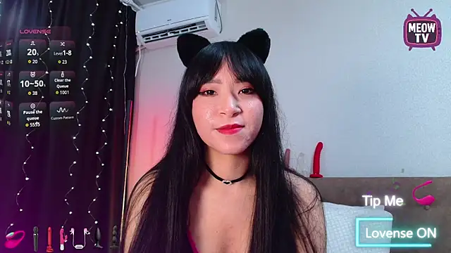 Snapshot of miyakimi0101 chatting on September 18, 2025, 12:23 am miyakimi0101 online show from September 18, 2025, 12:23 am