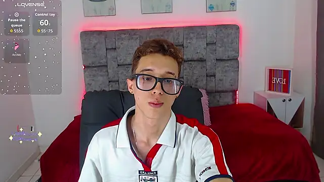 skinny bigcock02 online show from February 27, 2026, 9:37 pm