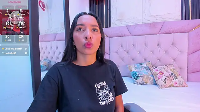 Emma lorense22 online show from February 20, 2025, 7:19 pm