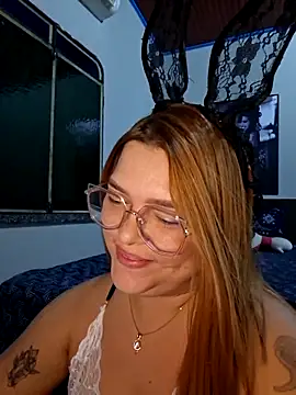 GoddessChaar online show from April 5, 2026, 1:03 am