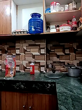 irizwan online show from March 16, 2025, 8:00 pm