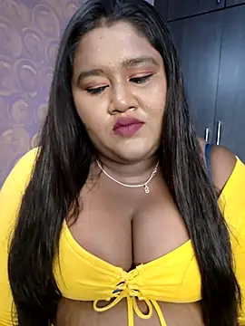 horny diana online show from June 17, 2026, 5:25 pm