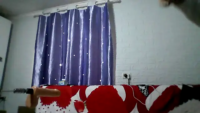 Snapshot of Ramona870 chatting on February 16, 2026, 10:22 am Ramona870 online show from February 16, 2026, 10:22 am