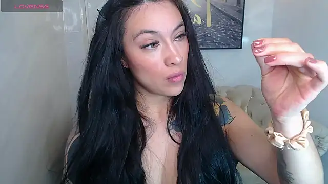 Snapshot of Isabella_Collen_v chatting on June 17, 2026, 1:12 pm Isabella Collen v online show from June 17, 2026, 1:12 pm