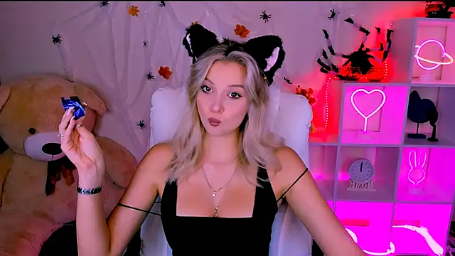 melissa richardson online show from October 17, 2025, 12:30 pm