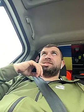 daniel21p online show from February 27, 2025, 2:54 pm