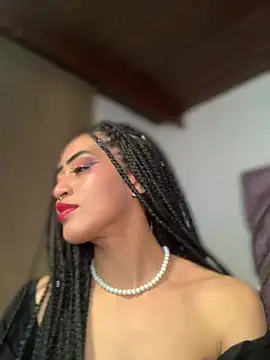 Snapshot of MichelleDiaz_Pink chatting on March 12, 2025, 4:19 am MichelleDiaz Pink online show from March 12, 2025, 4:19 am