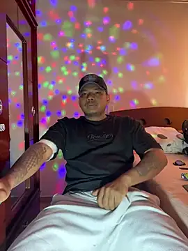 Snapshot of Saipuer31 chatting on January 10, 2026, 6:31 pm Saipuer31 online show from January 10, 2026, 6:31 pm